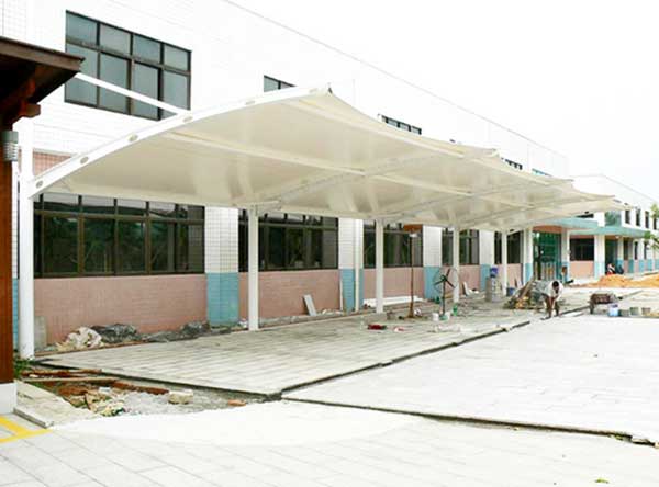 四川PTFE膜結(jié)構(gòu)自行車棚：蜀地車棚，品質(zhì)之選