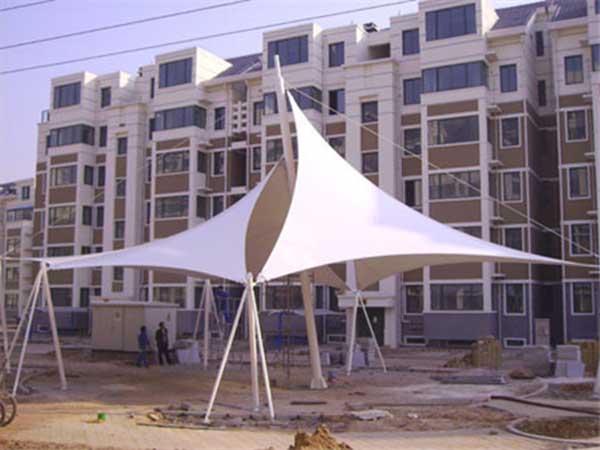 濟(jì)南PTFE膜結(jié)構(gòu)安裝服務(wù)：省會城市企業(yè)的技術(shù)實力展示